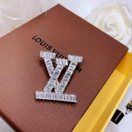 Picture of LV Brooch _SKULVbrooch02cly611478
